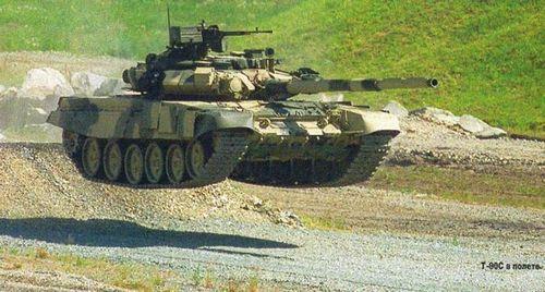Т-90 против «Абрамсов»: СМИ оценили шансы российских танков в Сирии