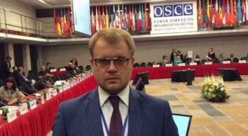 Скандал с крымским «министром» в ЕС: пролез, как воришка на чужой праздник