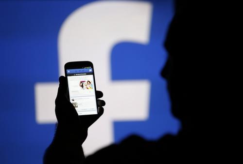 Facebook разнообразил эмоции «лайков». ВИДЕО