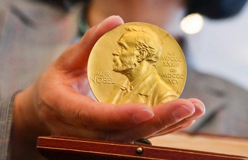 Нобелевскую премию мира получил Квартет национального диалога Туниса