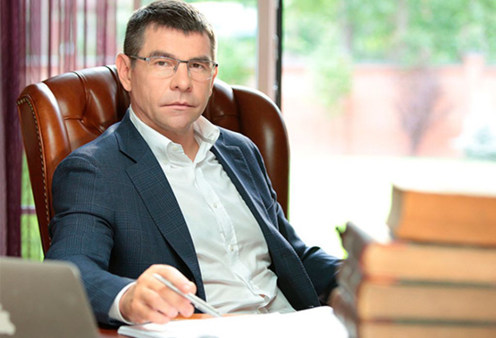 Основной соперник действующего мэра – Сергей Думчев из «Руха за реформи»