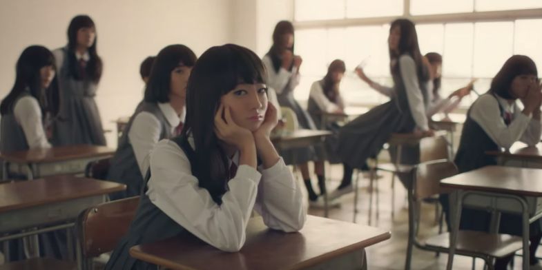 Невероятная сила японского макияжа, или Вот такие нынче школьницы. ВИДЕО