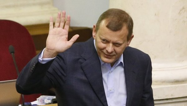 Политолог объяснил, почему ГПУ отозвала иск по Клюеву