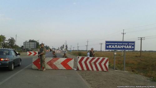 ЧП на блокаде Крыма: 70 автоматчиков штурмуют участников блокады