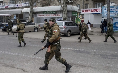 Террористы на Донбассе ввели принцип «грабь награбленное» 