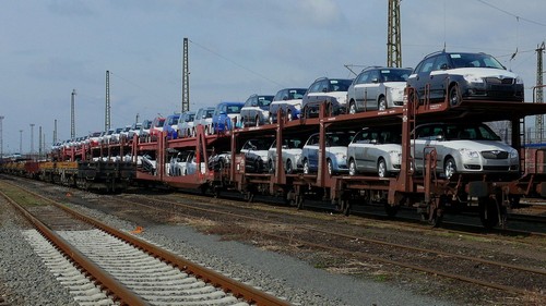 Импорт российских автомобилей обложат пошлиной на 5 лет