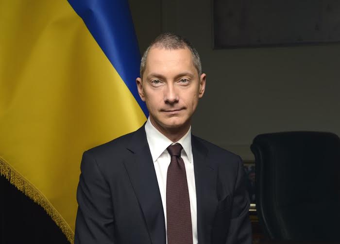 Борис Ложкин рассказал, зачем в Украину пригласили «спецназ реформ»