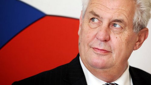 Президент Чехии назвал наплыв беженцев «организованным вторжением»