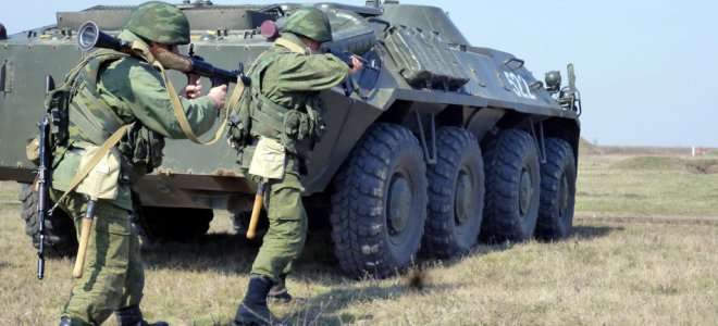 РФ создаст три новых дивизии на границе с Украиной    	