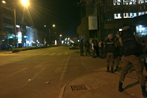 Силовики отбили отель у террористов в Буркина-Фасо: есть погибшие. ФОТО 
