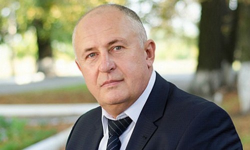 Мэр Лисичанска получил «черную метку» за повышение зарплаты