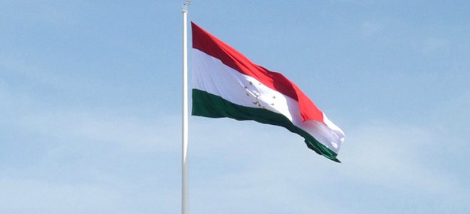 Президент Таджикистана получит право пожизненного правления
