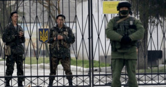 В прокуратуре подсчитали, сколько военных перешло на сторону России в Крыму