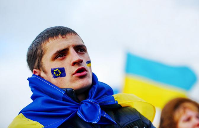 Самый лучший год в жизни украинцев. Неожиданные результаты опроса