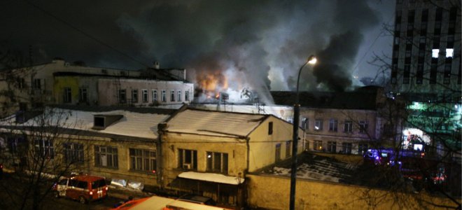 В Москве загорелся швейный цех: погибли 9 взрослых и 3 детей