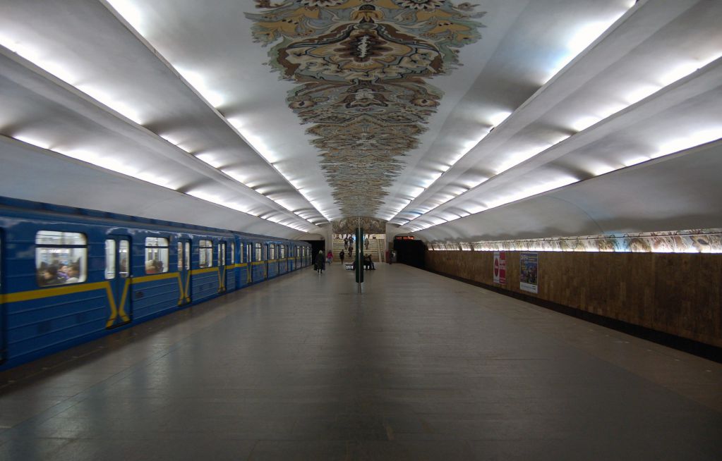 Киевлян готовят к подорожанию проезда в метро