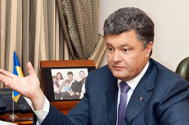 Политолог: Порошенко не намерен повторять ошибки Ющенко - Юля в брюках ему не нужна