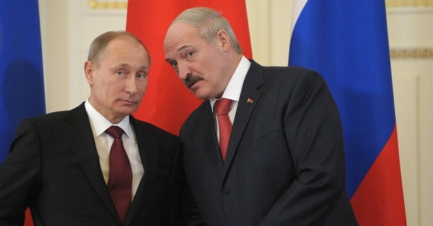 Случайно или намеренно? Лукашенко при встрече наступил Путину на мозоль. ВИДЕО