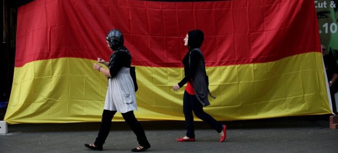 Немецкие власти «потеряли» внутри страны 130 тысяч мигрантов 