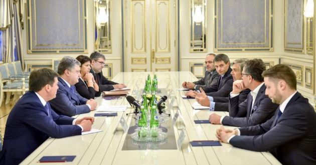 Порошенко пожаловался на дефицит реформаторов в Украине 