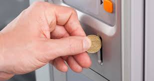 Как торговые автоматы отличают подлинные монеты от фальшивок. ВИДЕО