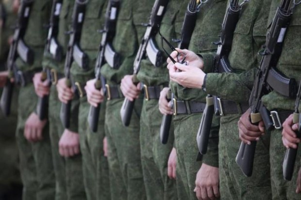 Порошенко рассказал западным СМИ, кто и в каком количестве воюет на Донбассе