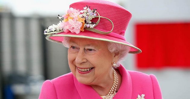 Журналисты показали влияние Елизаветы II на моду. ФОТО