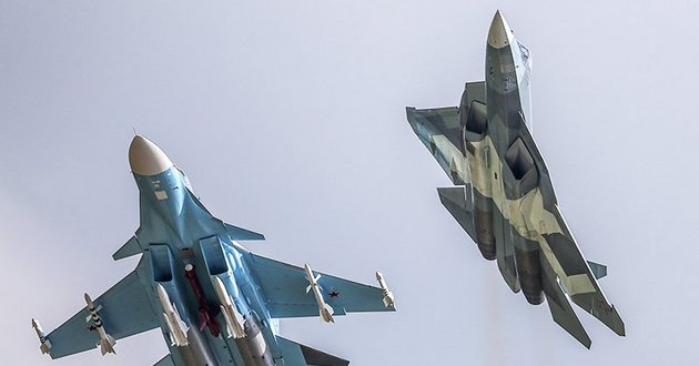В Сирии упал самолет: предположительно российские летчики попали в плен. ВИДЕО