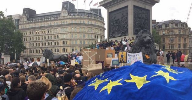 В Лондоне собрался тысячный Евромайдан. ВИДЕО