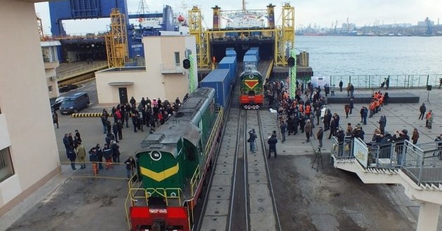 От Балтики до Каспия: Украина предлагает пробить транспортный коридор 