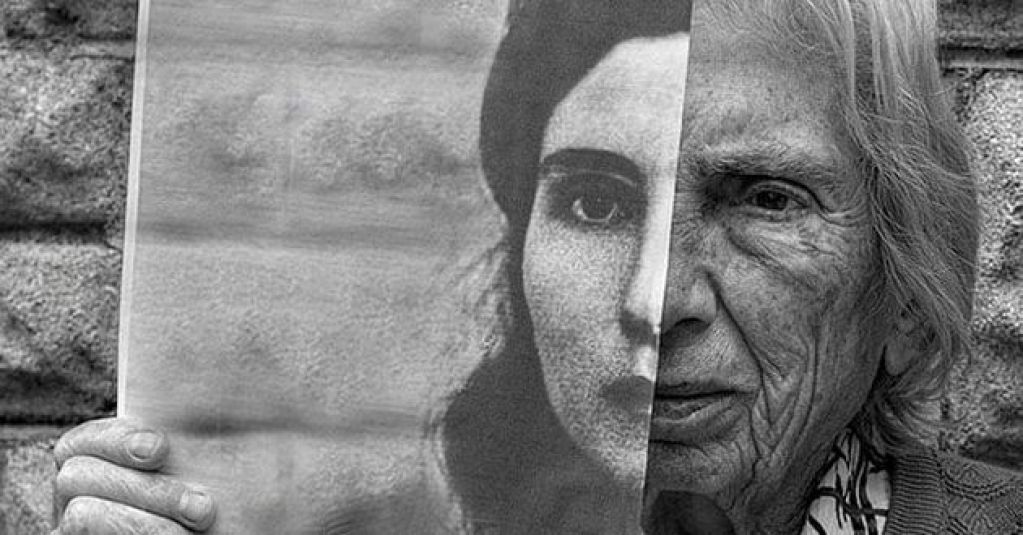 Ностальгия по молодости: сын сделал трогательную ФОТОсессию 91-летней мамы