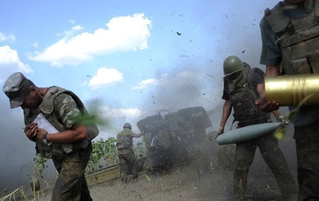 Вести АТО: Украина потеряла 7 солдат, 14 ранены