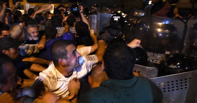 В Ереване полиция разогнала демонстрантов: десятки задержанных. ФОТО