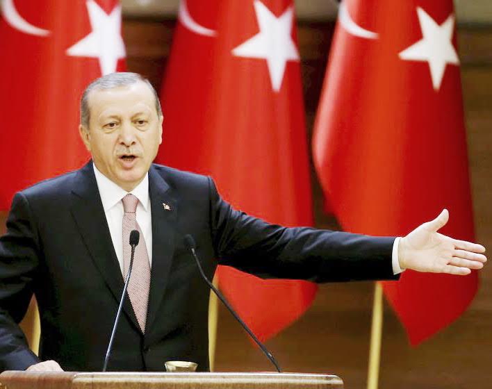 Эрдоган после подавления путча заговорил с Европой на уровне «ты меня уважаешь?»