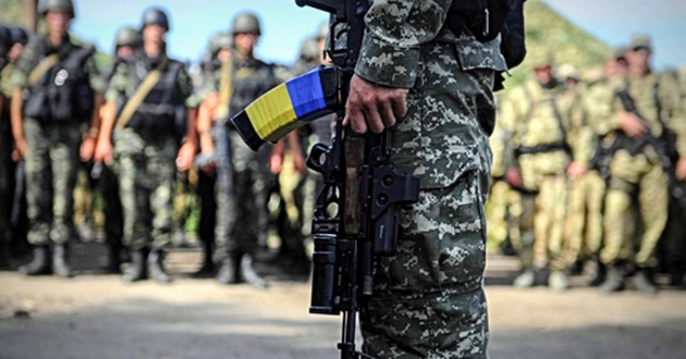 Военное положение в Украине: эксперт спрогнозировал, как Путин это использует