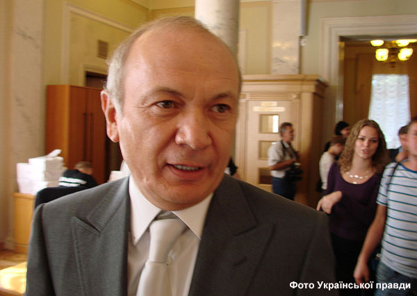 Криминальный авторитет Юра "Енакиевский" пытается влезть в нефтяной бизнес России