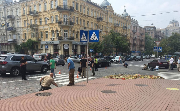 Центр Киева перекрыт: иностранные эксперты исследуют место убийства Шеремета. ФОТО 