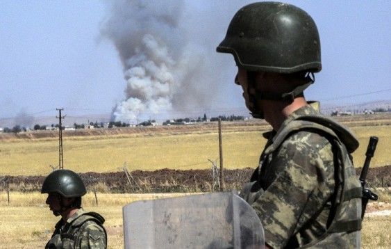 На сирийско-турецкой границе прогремел взрыв: более 40 жертв