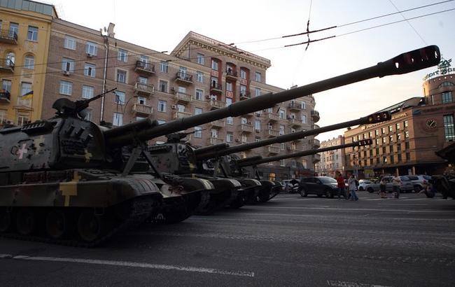 Военный парад ко Дню Независимости в Киеве: online трансляция