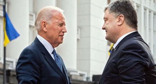 Опубликованны скандальные подробности переговоров Порошенко и Байдена