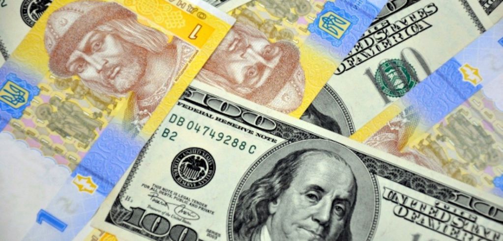 Дело не в транше: почему дешевеет гривня