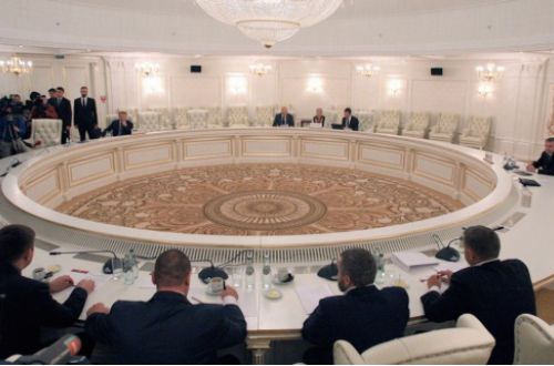 Быков: Необходимо перейти к прямым переговорам между Киевом, Донецком и Луганском