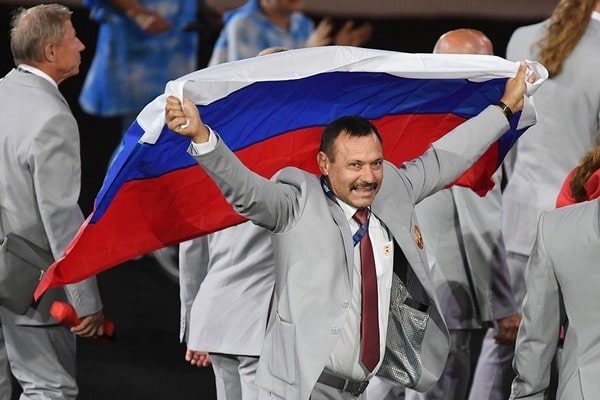 Белоруса жестко наказали за выход с флагом России на открытии Паралимпиады-2016