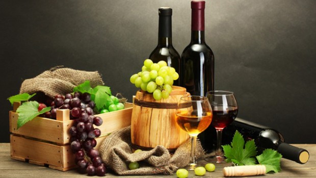 Медики развенчали популярный миф о винограде и красном вине