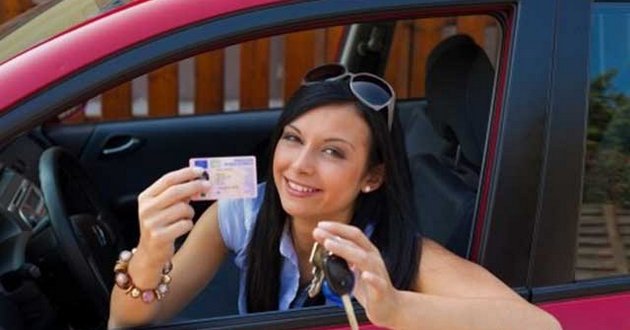 В Украине введут водительские удостоверения нового образца