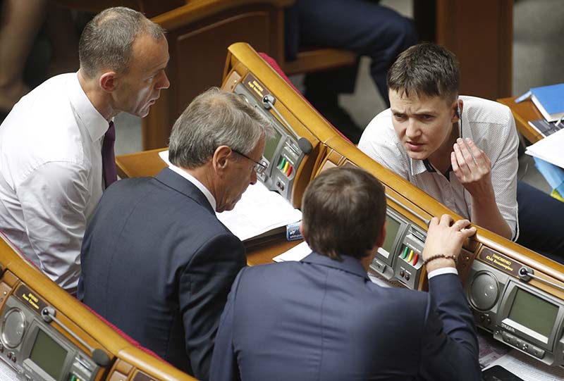 Депутат раскрыл механизм проникновения новых людей в парламент