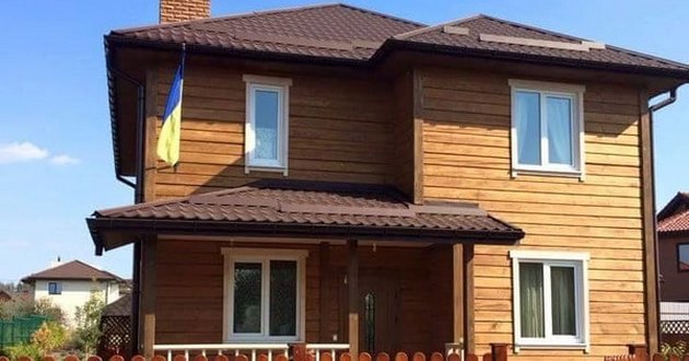 Скандал с недвижимостью: СМИ выдали особняк соседей за дом «главного люстратора»