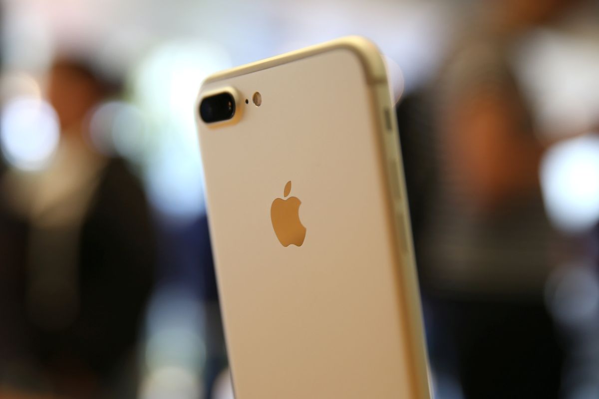 В Украине стартовали официальные продажи iPhone 7 