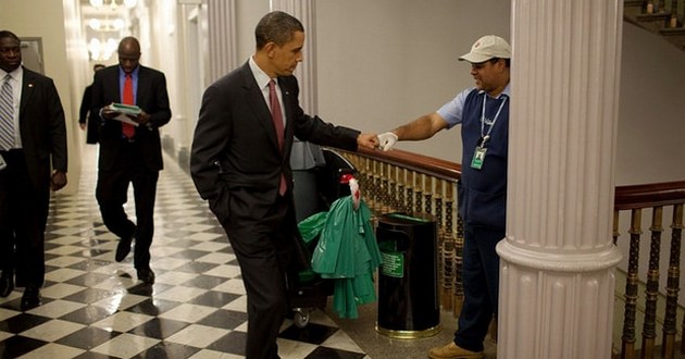 Белый дом показал, как Обама готовится покинуть Овальный кабинет. ВИДЕО