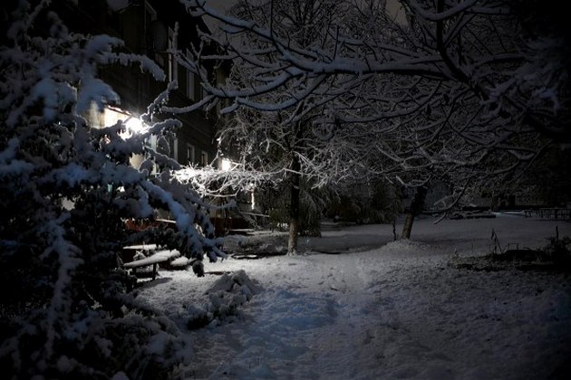 Донбасс завалило снегом:  сугробы до 5 сантиметров. ФОТО, ВИДЕО